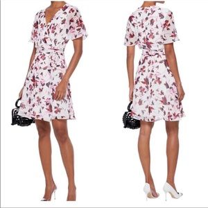 DVF Kathy Floral Wrap Dress Wild Floral Ivory size L. NWT